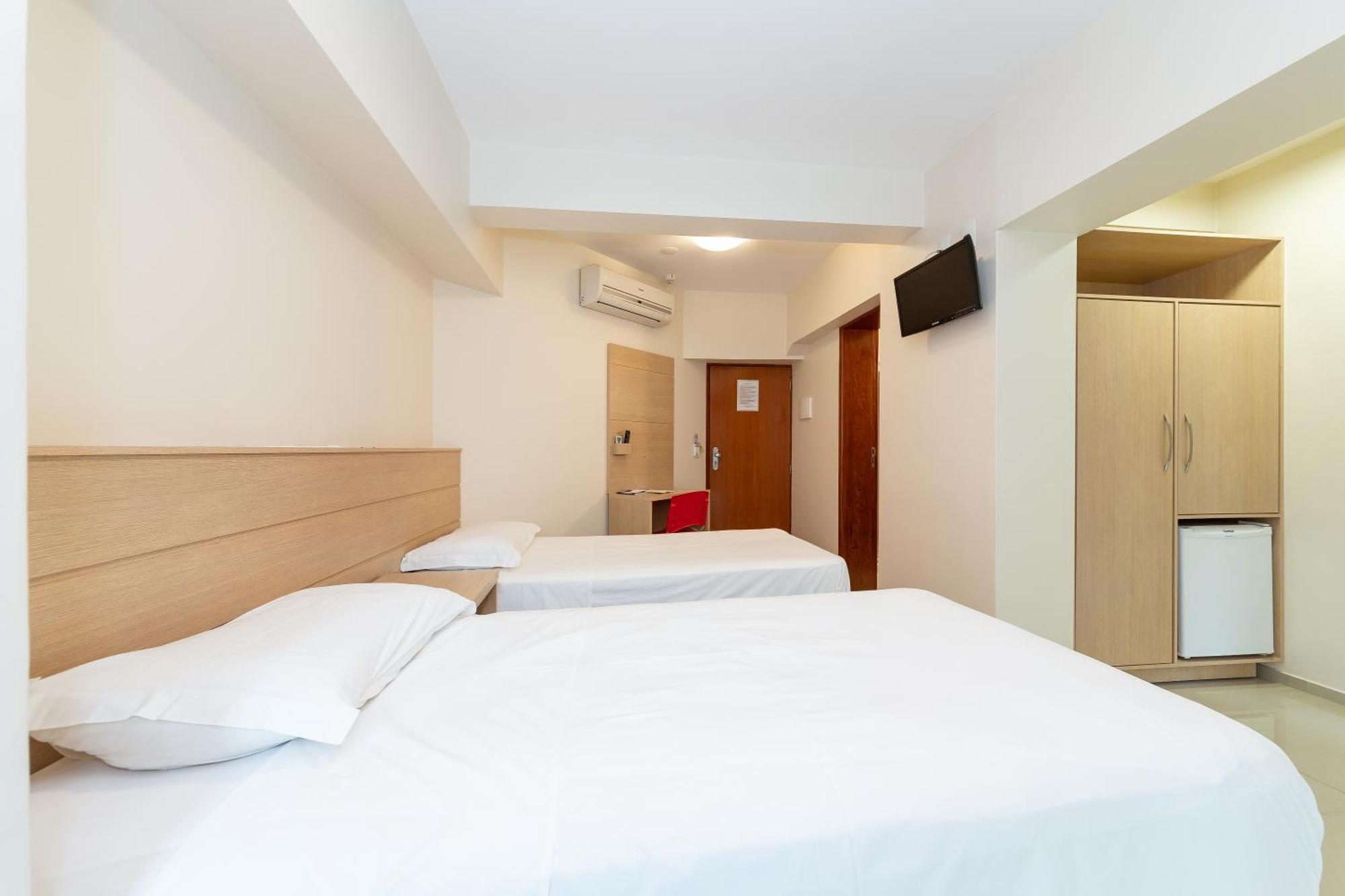 Отель Slim Sao Jose Zion Экстерьер фото